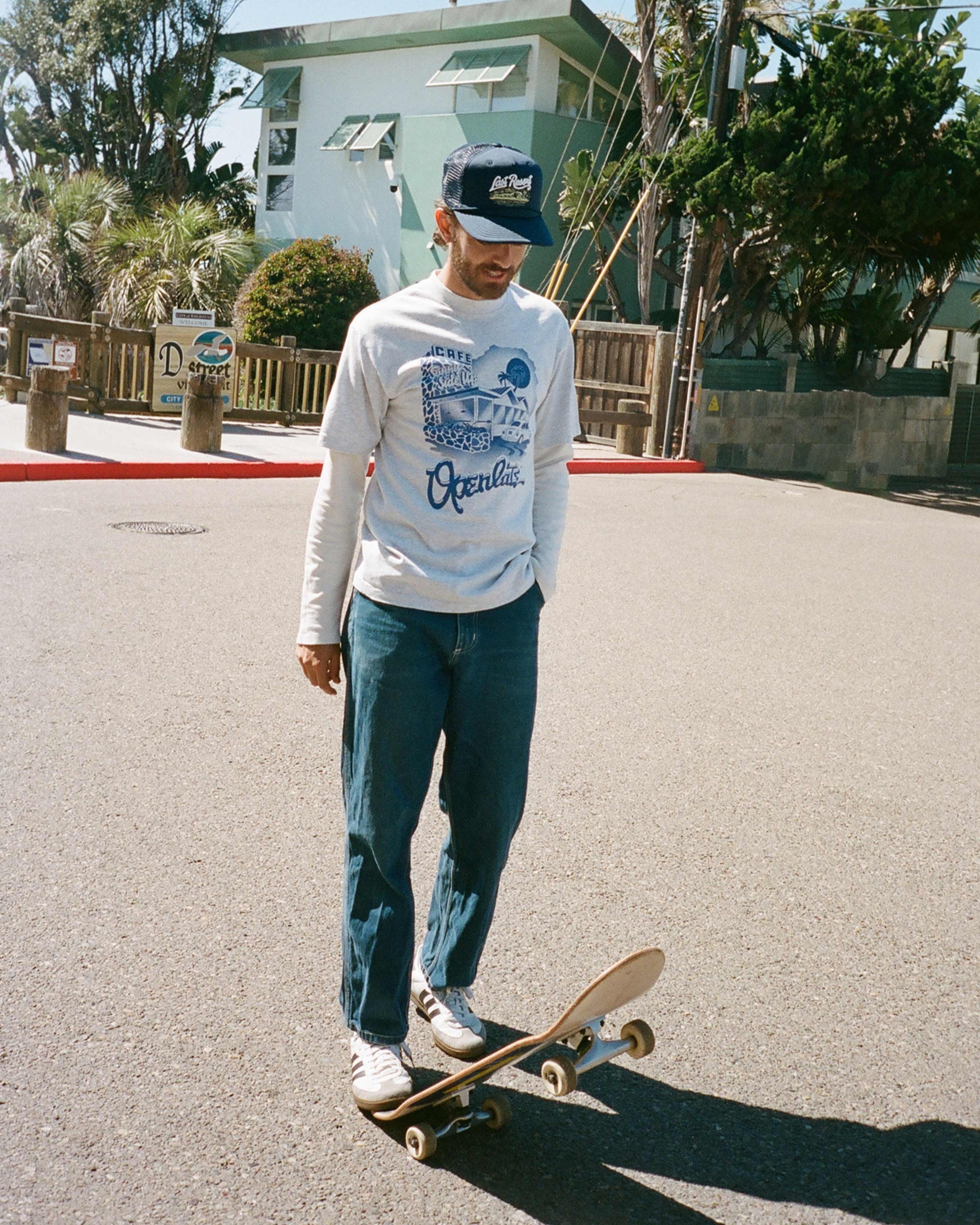 Last Resort Foam Trucker in Navy